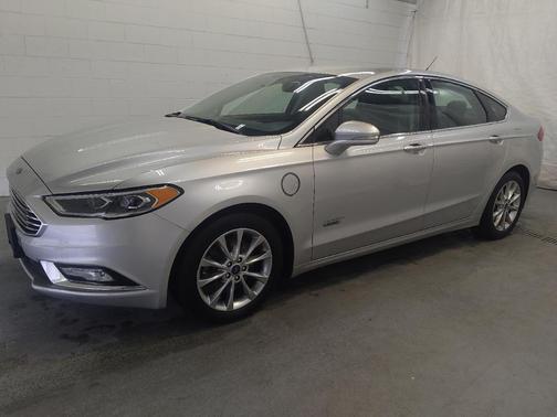 2017 Ford Fusion Energi SE Luxury