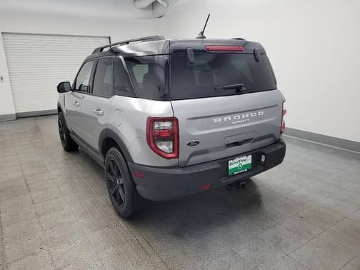 Iconic Silver Metallic 2021 Ford Bronco Sport Outer Banks