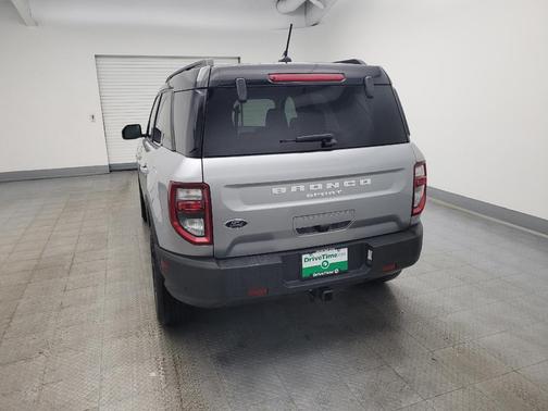 Iconic Silver Metallic 2021 Ford Bronco Sport Outer Banks