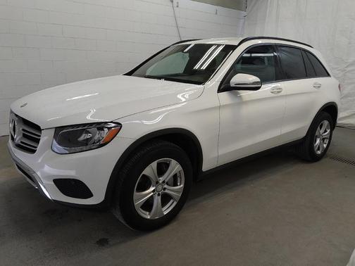 2017 Mercedes-Benz GLC 300 4MATIC