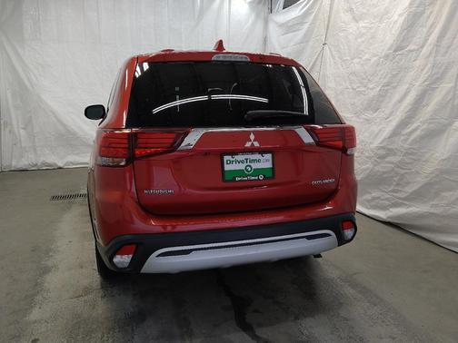 2019 Mitsubishi Outlander SE