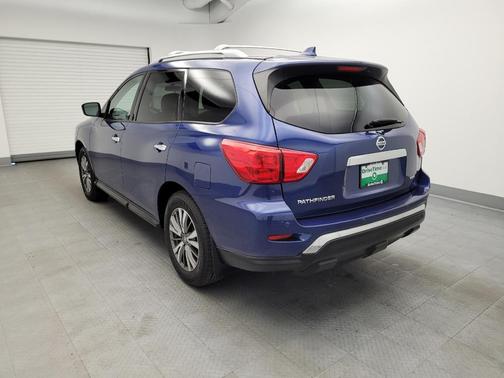 2019 Nissan Pathfinder S
