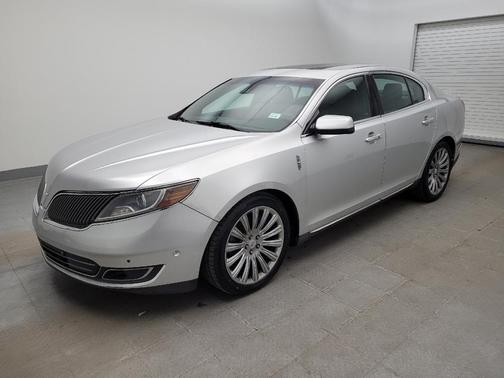 2016 Lincoln MKS Base