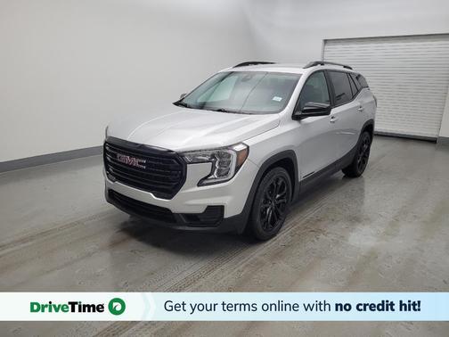 Quicksilver Metallic 2022 GMC Terrain SLE