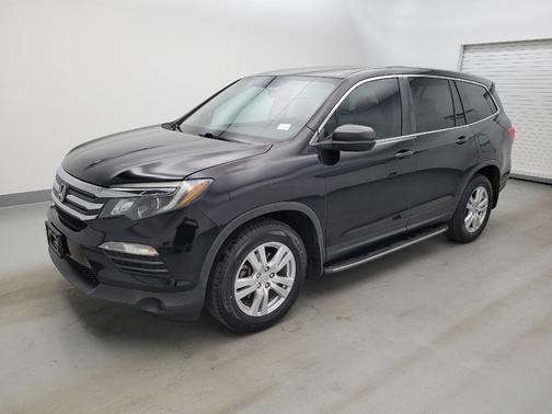 Crystal Black Pearl 2018 Honda Pilot LX