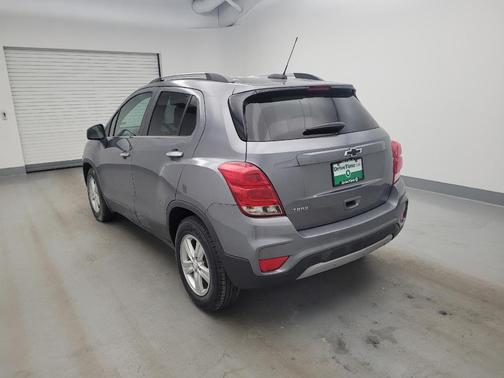 Gray 2020 Chevrolet Trax LT