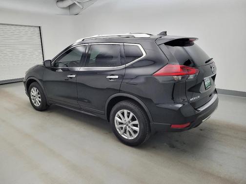 Magnetic Black 2018 Nissan Rogue SV
