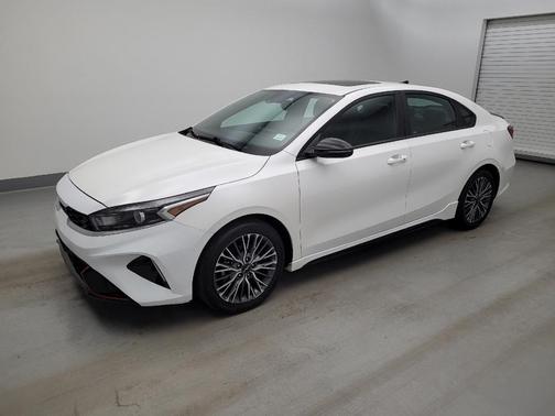 Snow White Pearl 2023 Kia Forte GT-Line