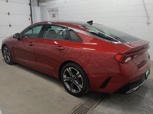 2021 Kia K5 EX