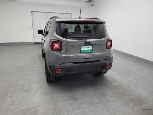 2022 Jeep Renegade Altitude