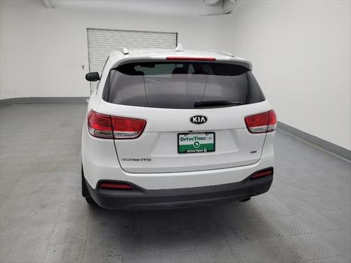2018 Kia Sorento LX