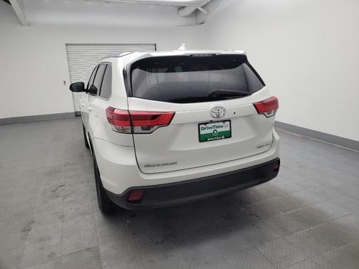 2017 Toyota Highlander XLE