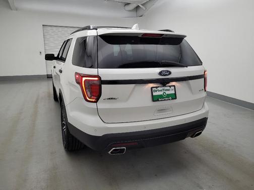 White Platinum Metallic Tri-Coat 2016 Ford Explorer Sport