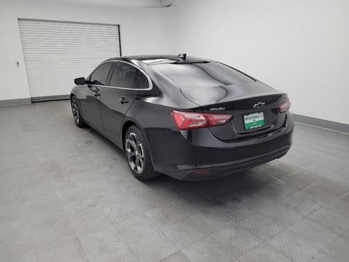 2022 Chevrolet Malibu FWD LT