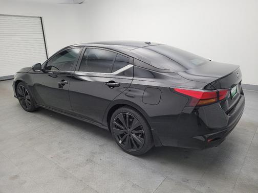 2021 Nissan Altima SR FWD