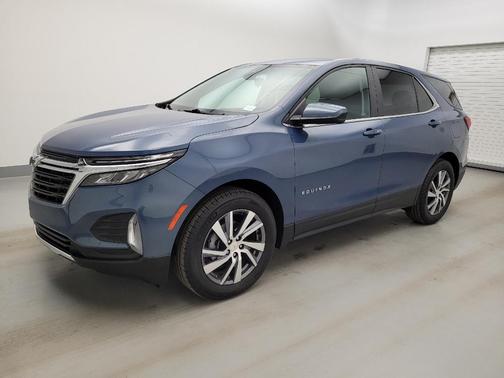 Lakeshore Blue Metallic 2024 Chevrolet Equinox 1LT