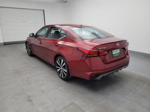 2020 Nissan Altima SR FWD