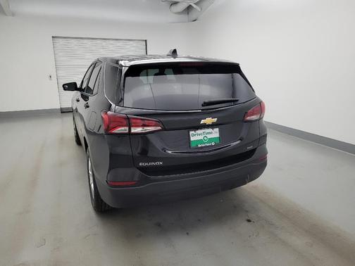 Mosaic Black Metallic 2024 Chevrolet Equinox LS