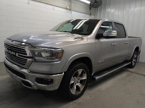 Billet Silver Metallic Clearcoat 2020 RAM 1500 Laramie