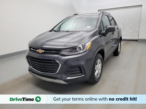 Gray 2017 Chevrolet Trax LT