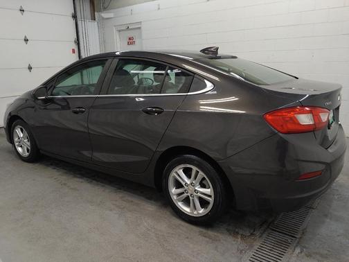 2016 Chevrolet Cruze LT Auto