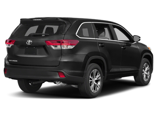 Midnight Black Metallic 2019 Toyota Highlander LE