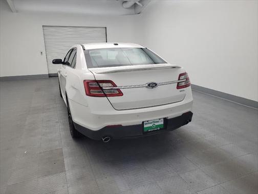 2019 Ford Taurus SEL