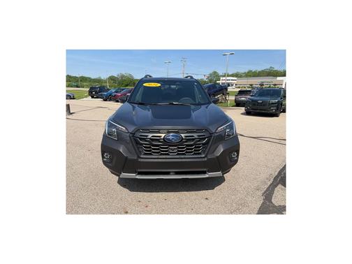Magnetite Gray Metallic 2024 Subaru Forester Wilderness