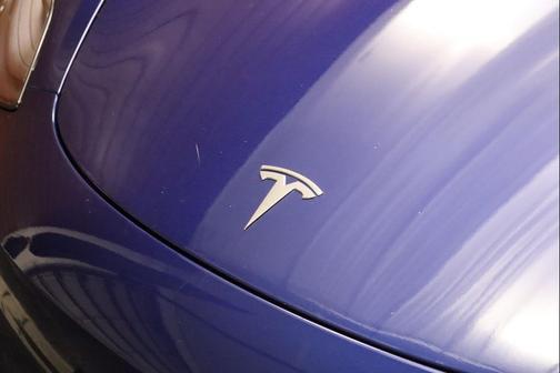 2022 Tesla Model 3 Standard Range