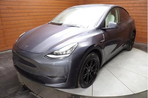 2023 Tesla Model Y Long Range Dual Motor All-Wheel Drive
