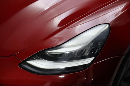 2019 Tesla Model 3 Performance