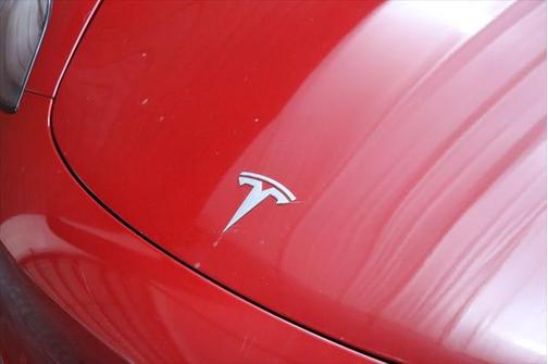 2019 Tesla Model 3 Performance