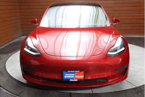 2019 Tesla Model 3 Performance
