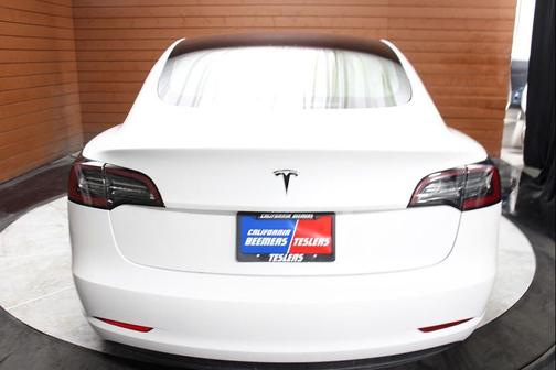 2023 Tesla Model 3 Standard Range