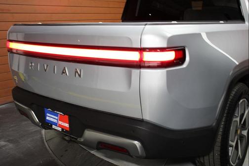 2023 Rivian R1T Adventure Quad Motor Large Pack
