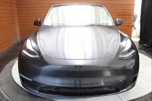 2024 Tesla Model Y Long Range Dual Motor All-Wheel Drive