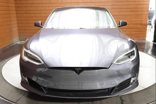 2018 Tesla Model S 75D