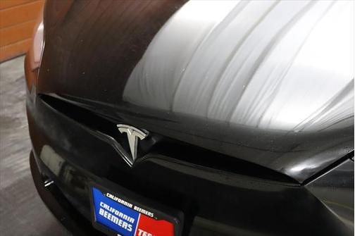 2022 Tesla Model X Dual Motor All-Wheel Drive