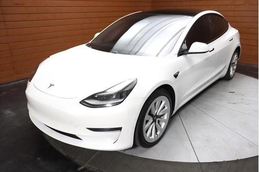 2021 Tesla Model 3 Standard Range Plus