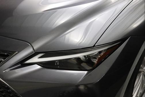 2022 Lexus IS 300 Base