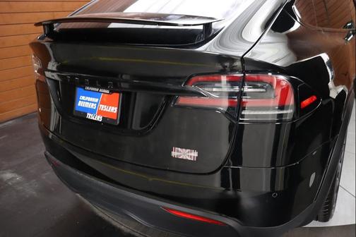 2022 Tesla Model X Dual Motor All-Wheel Drive