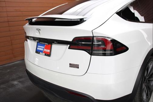 2022 Tesla Model X Plaid Tri Motor All-Wheel Drive