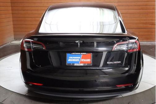 2020 Tesla Model 3 Performance