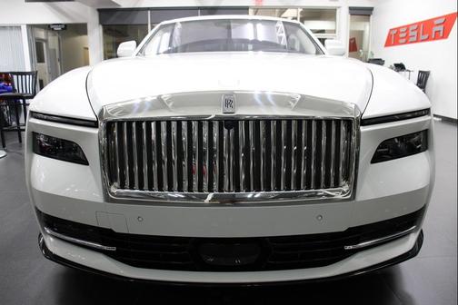 2026 Rolls-Royce Spectre Launch Pkg