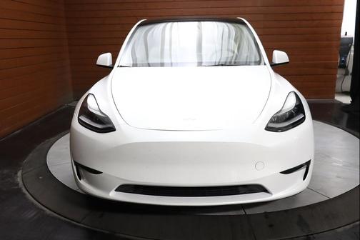 2022 Tesla Model Y Performance Dual Motor All-Wheel Drive