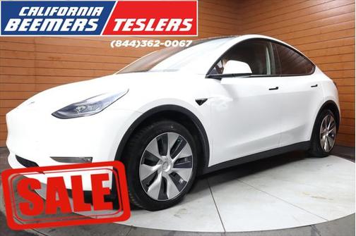 2022 Tesla Model Y Long Range Dual Motor All-Wheel Drive
