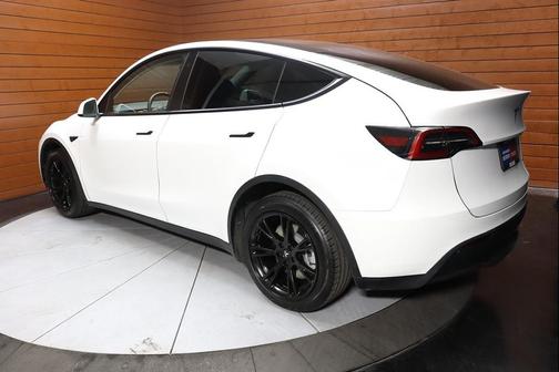 2023 Tesla Model Y Long Range AWD