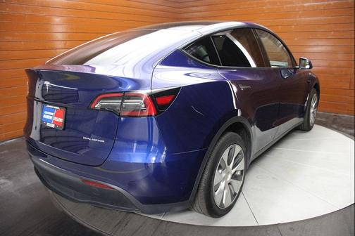 Deep Blue Metallic 2023 Tesla Model Y Long Range Dual Motor All-Wheel Drive