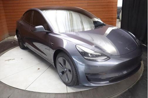 2022 Tesla Model 3 Long Range