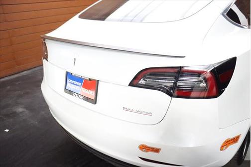 2020 Tesla Model 3 Performance